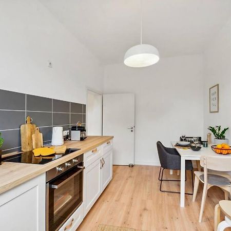 Wuppertaler Altbau-Traum Gutenberg - Naehe Dus & Dortmund & Koeln & Essen Apartamento Exterior foto