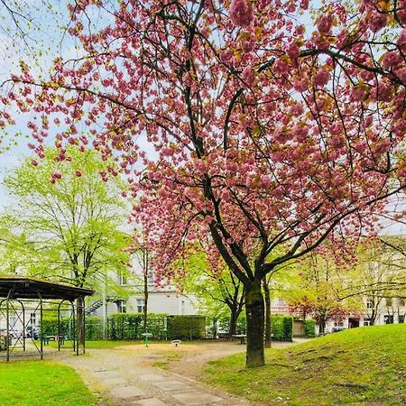 Wuppertaler Altbau-Traum Gutenberg - Naehe Dus & Dortmund & Koeln & Essen Apartamento Exterior foto